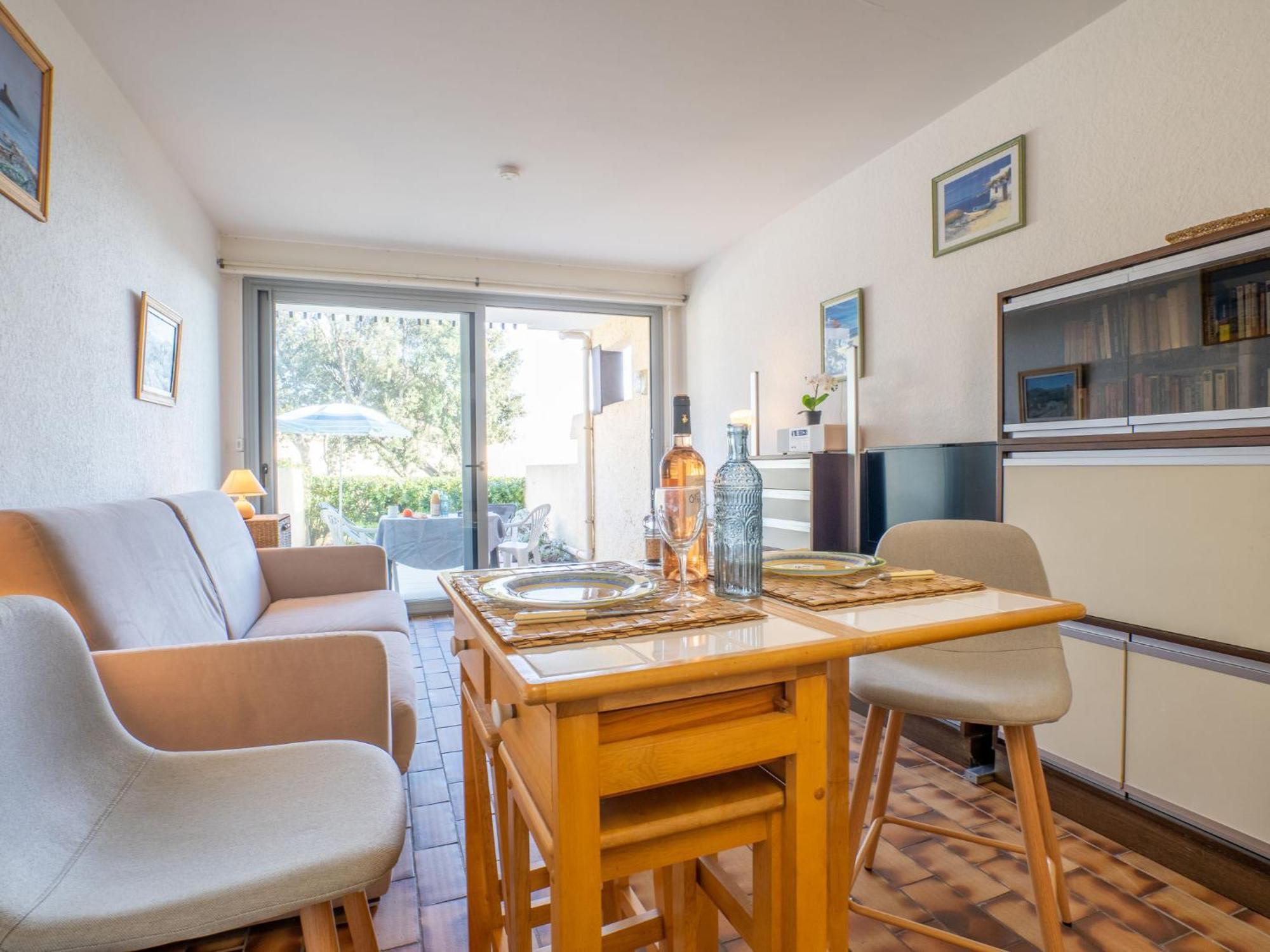 Studio Les Louvans-3 By Interhome Saint Aygulf Ngoại thất bức ảnh